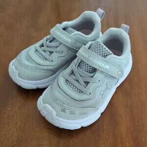 Under  Armor  Kids '  Assert  10 Running  Shoe Toddler / Litt kids  size 8 K